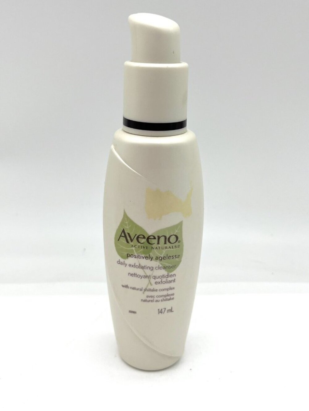 Aveeno Positively Ageless Active Naturals Daily Exfoliating Cleanser 5.0 Fl Oz
